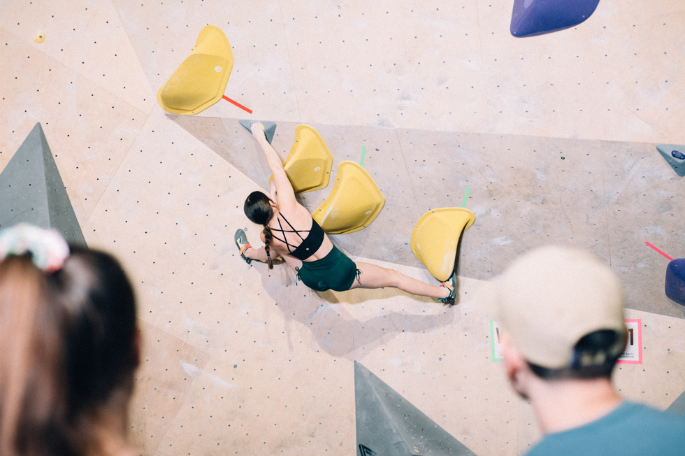 HOW TO PREPARE FOR A CLIMBING COMPETITION ?